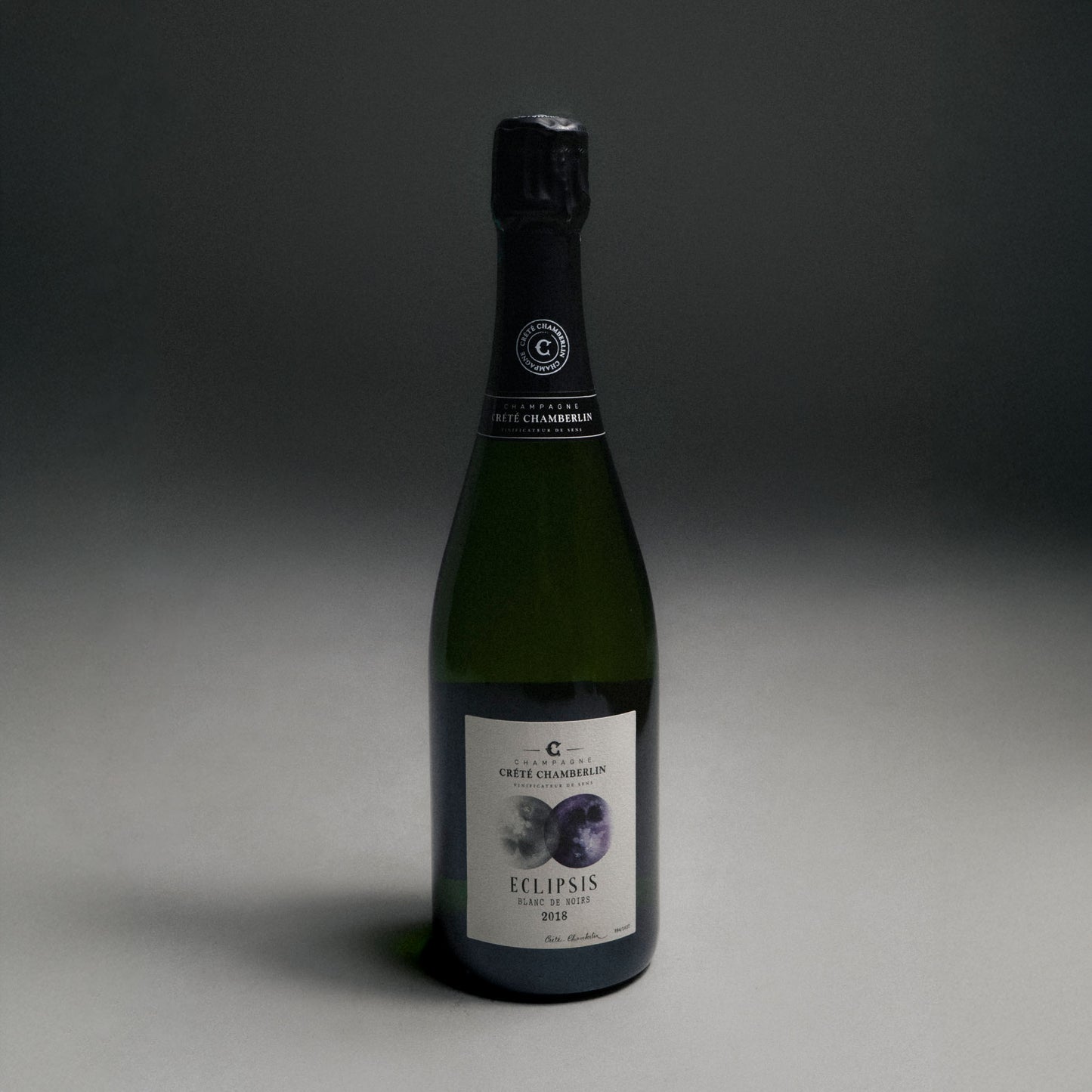 Eclipsis, M. 2019, Crété Chamberlin